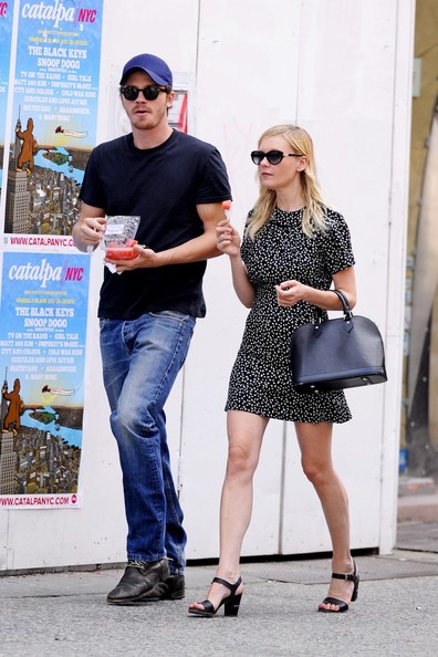 Kirsten Dunst with Louis Vuitton Alma Bag - Spotted Fashion