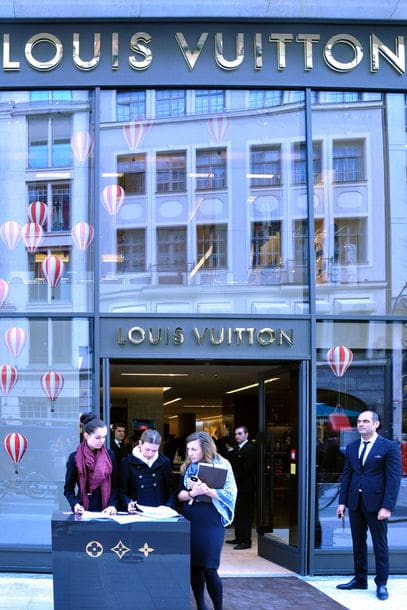 Munich, Alemania: Logotipo De Louis Vuitton. Louis Vuitton