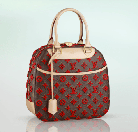 Louis Vuitton Deauville leather dye in red  Louis vuitton deauville, Louis  vuitton travel bags, Leather