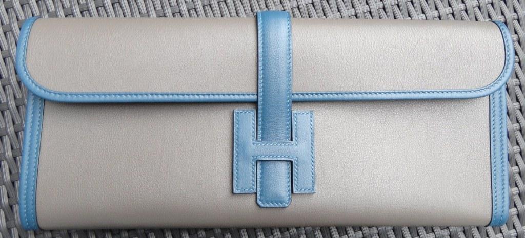 Hermes jige clutch blue brighton AVC1541 – LuxuryPromise