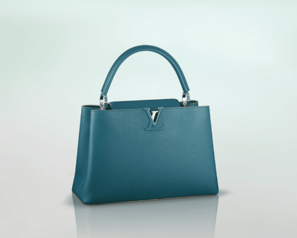 Louis Vuitton® Capucines MM Arizona B.poudre R.jasmin. Size in 2023