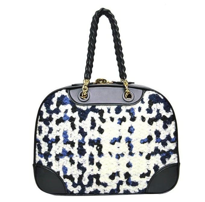 Défilé Louis Vuitton: Automne-hiver 2014-2015  Louis vuitton petite malle,  Trending handbag, Louis vuitton trunk