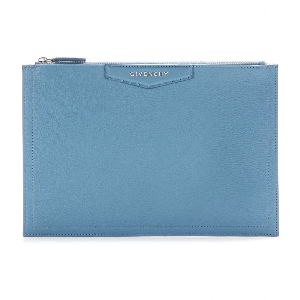 Antigona leather clutch bag Givenchy Blue in Leather - 22911827