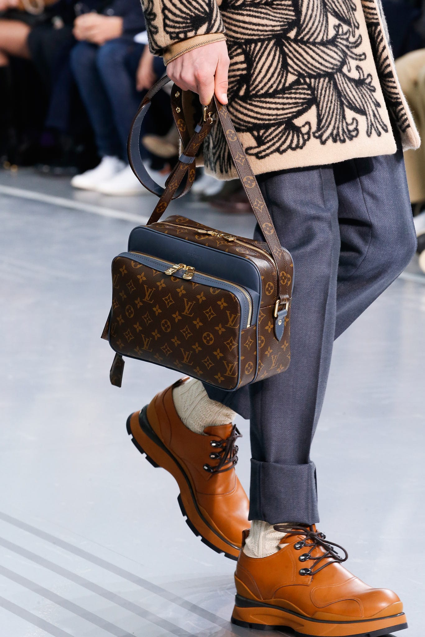 Men's Louis Vuitton Bags from £405