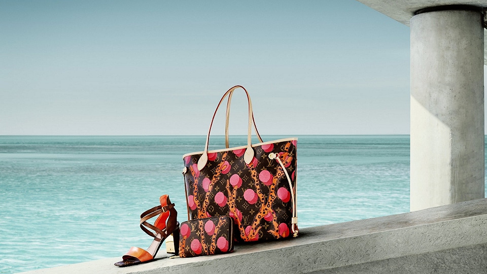 Louis Vuitton Summer 2015 Ad Campaign Featuring Volez, Voguez, Voyagez -  Spotted Fashion