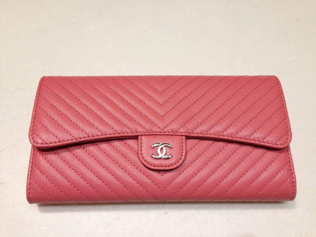 Wallet on chain timeless/classique leather crossbody bag Chanel Red in  Leather - 25259624