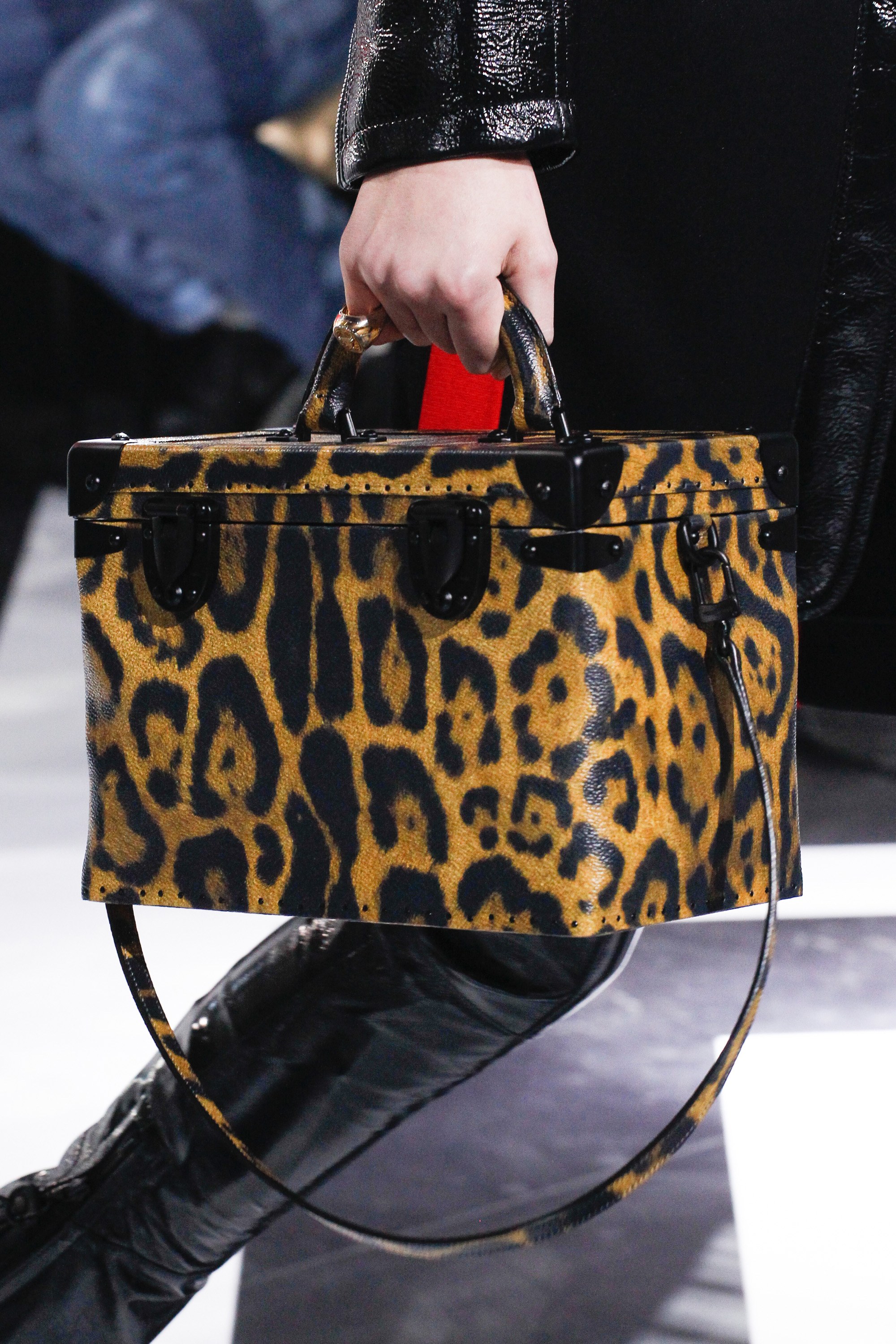 Louis Vuitton Animal Print Bag 2019-20- | semashow.com