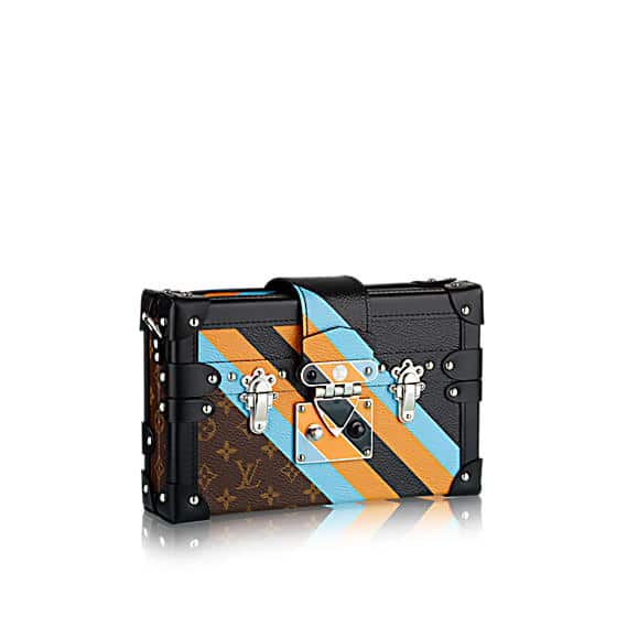 Shop Louis Vuitton Exclusive online pre-launch - favourite bag (M45813) by  LESSISMORE☆