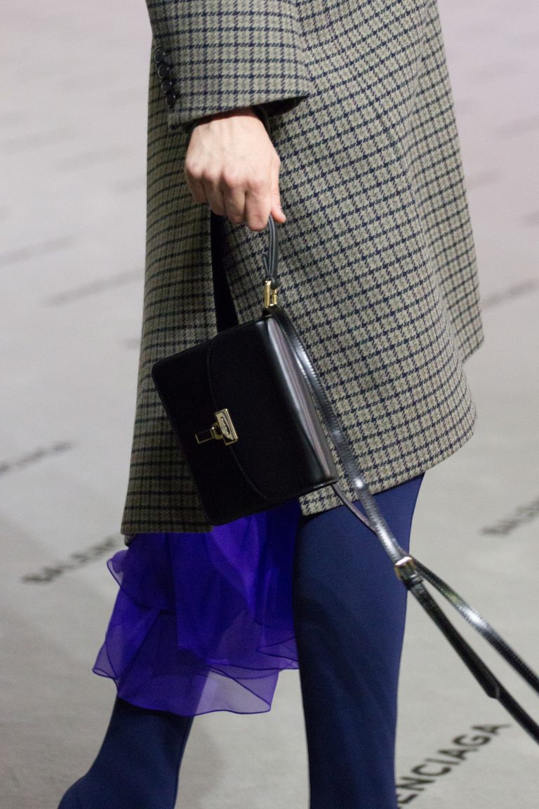 balenciaga bag style