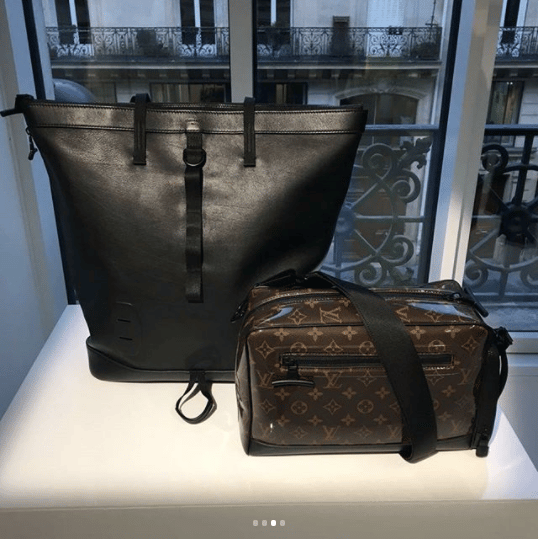 LOUIS VUITTON Men's Fall Winter 2018 Collection Monogram Messenger Bag