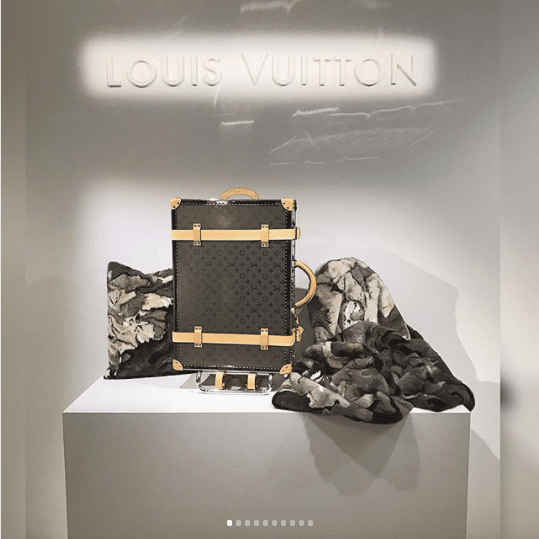 M44158 Louis Vuitton Fall-Winter 2018 Glasses Case-Banane