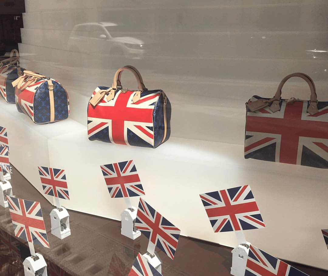 Louis Vuitton Limited Edition 2018 Royal Wedding Petite Malle - Blue  Crossbody Bags, Handbags - LOU192934