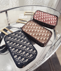 Diorquake clutch price sale