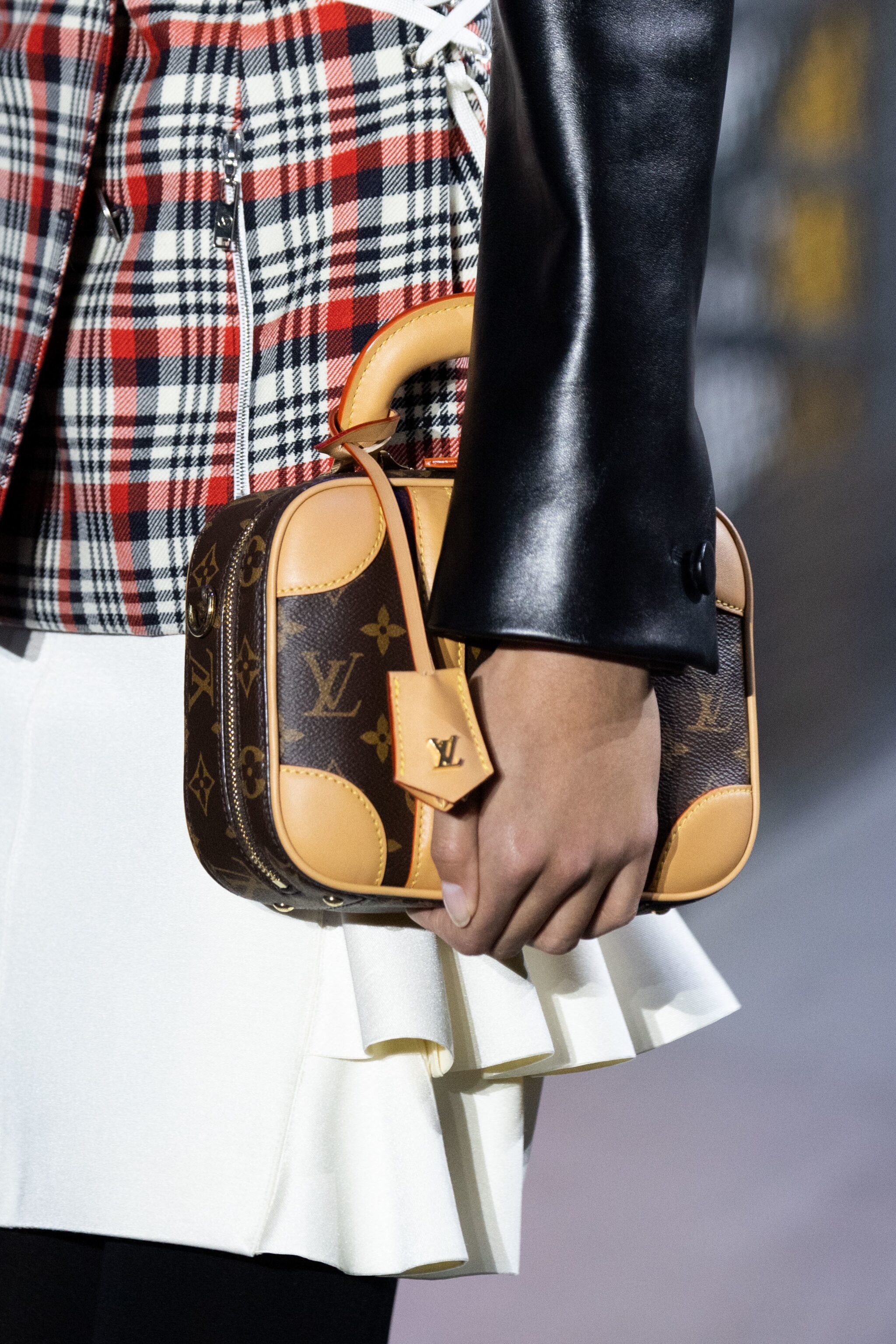 2019 New Collection For Louis Vuitton Handbags, LV Bags to Have.  #Louisvuittonhandbags