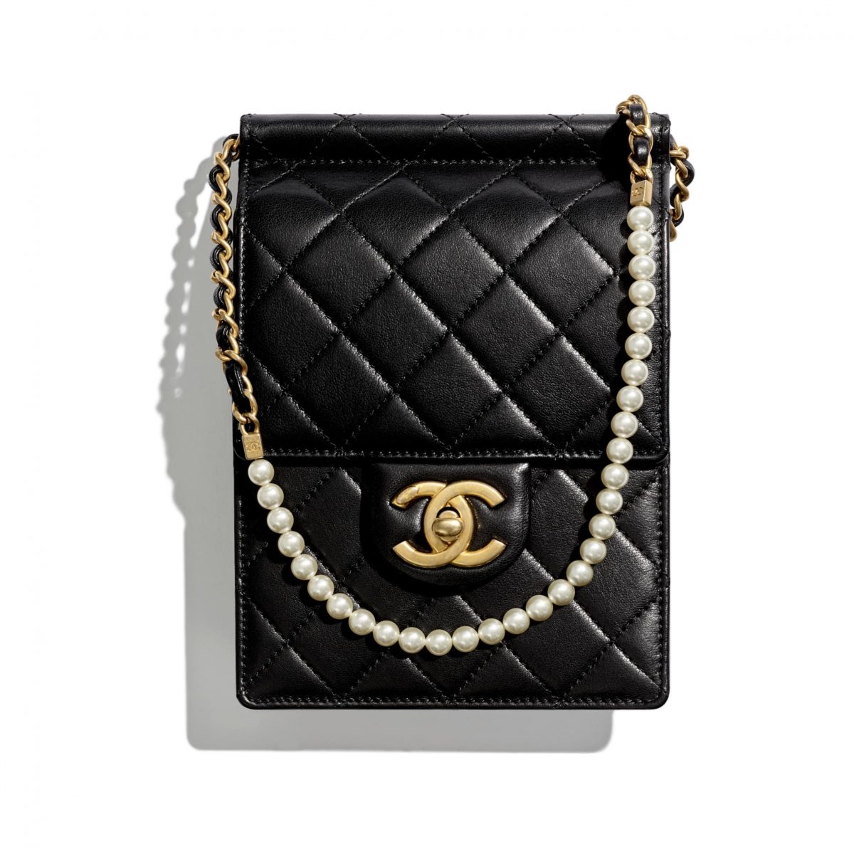 chanel mini pearl chain bag