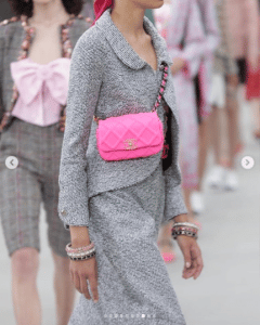 chanel belt bag pink