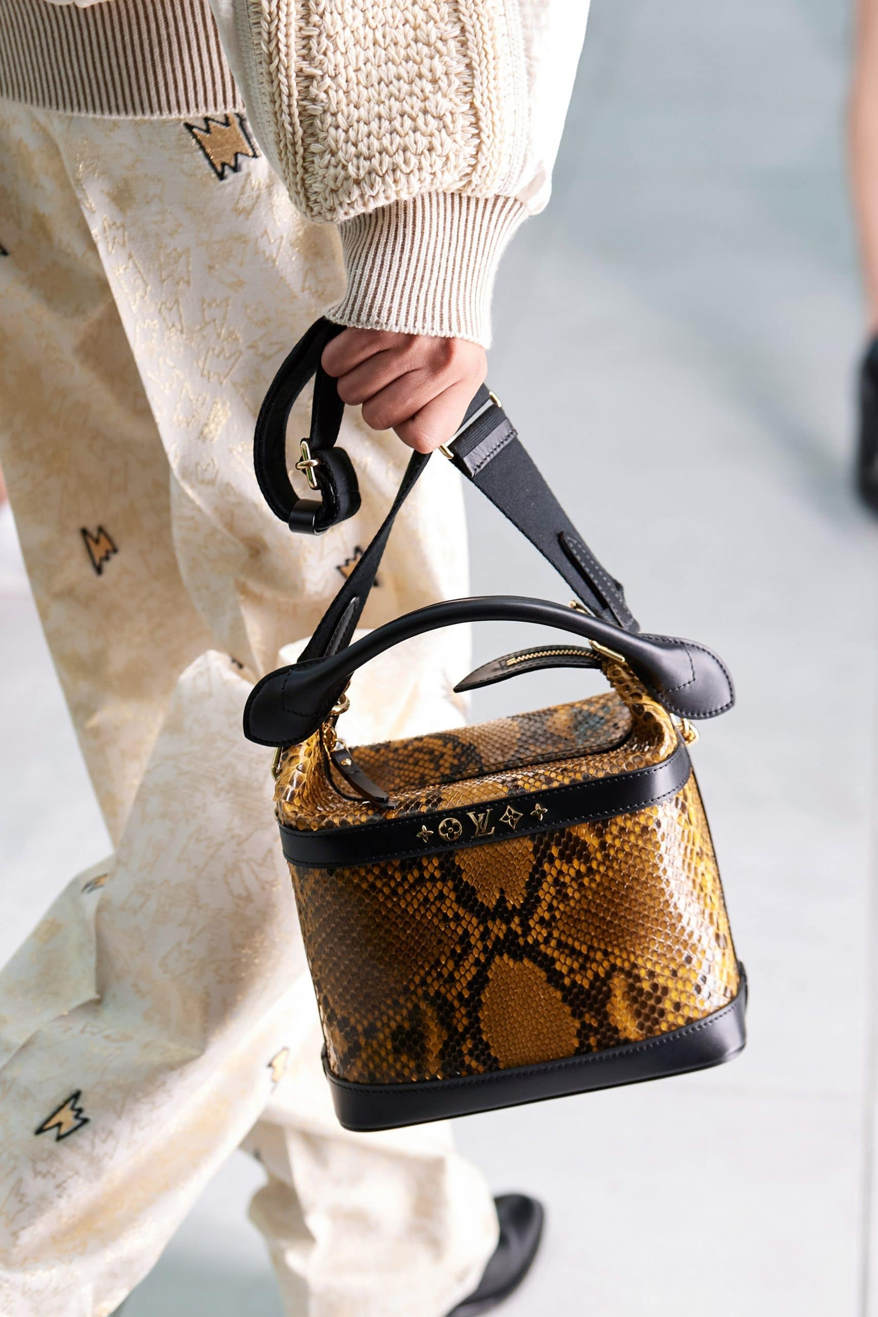 Louis Vuitton Coussin Bag Spring/Summer 2021 - Spring Summer Bag Trend  Padded Purses