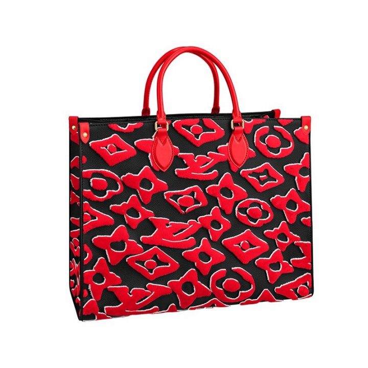 PurseBop Reveals the Louis Vuitton New Heart-Shaped Monogram Bag