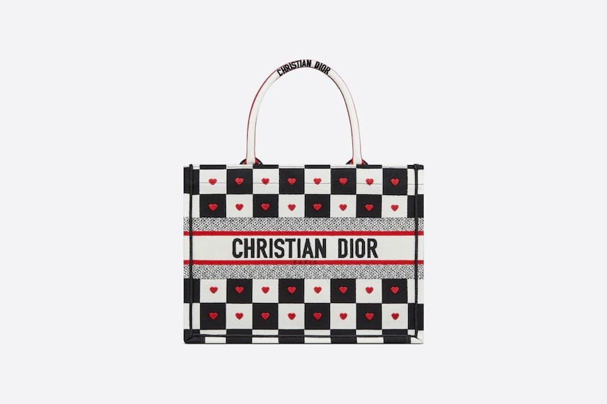 BleenDeals - Mini Dior Bag 💼 Price - 7000 Naira Quality 💯
