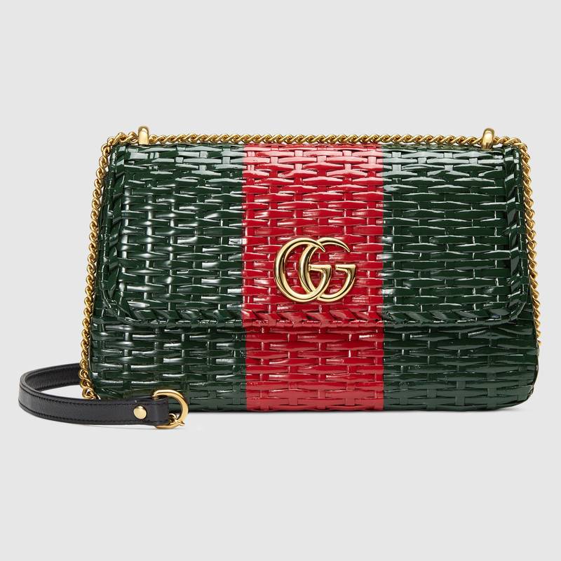 Little black Chanel bag | Black gucci purse, Gucci purses, Gucci purse